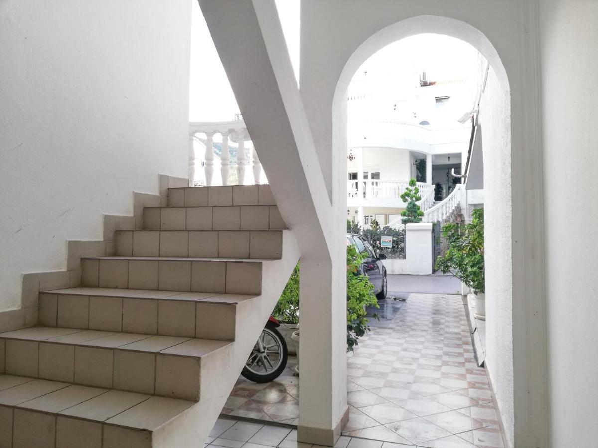 Apartment Azalea Of Budva Luaran gambar